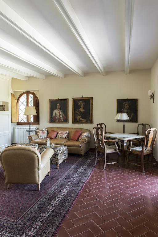 L' Insolita Venturina Terme Extérieur photo